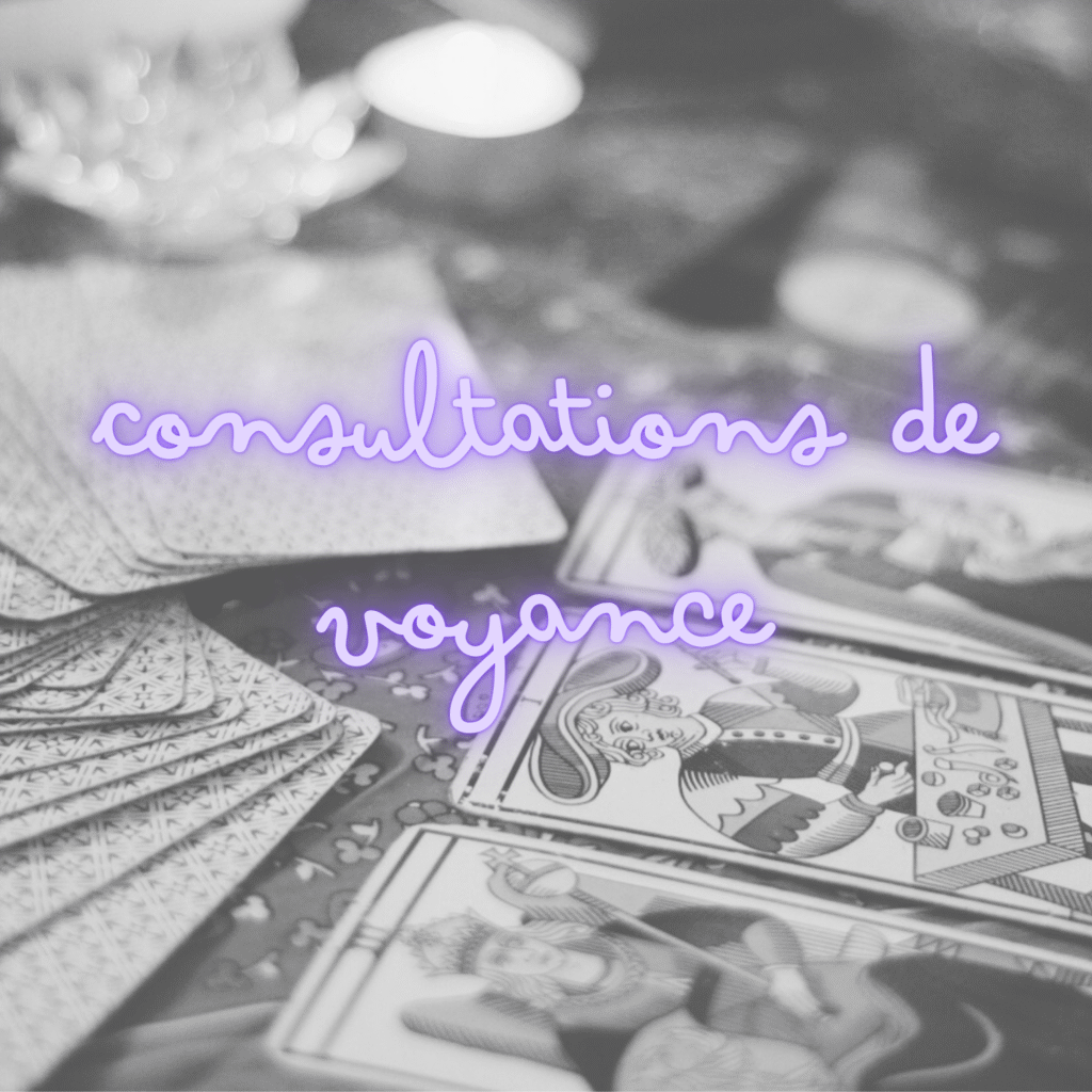 Consultation de voyance par téléphone avec lecture du tarot.